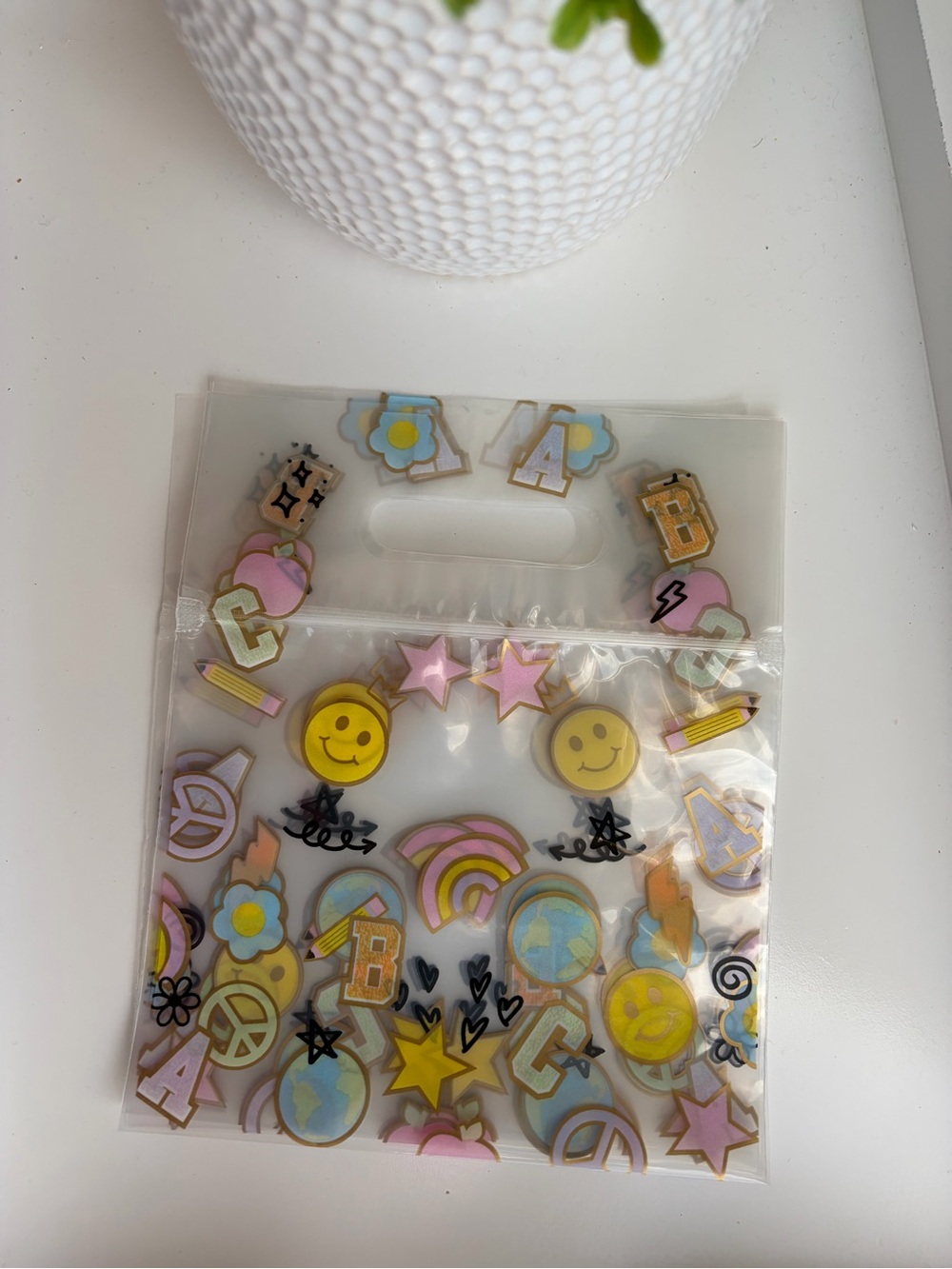Kids Back to school Pastel storage bags Pack of 5 Yellow, Pink & Blue Smiley